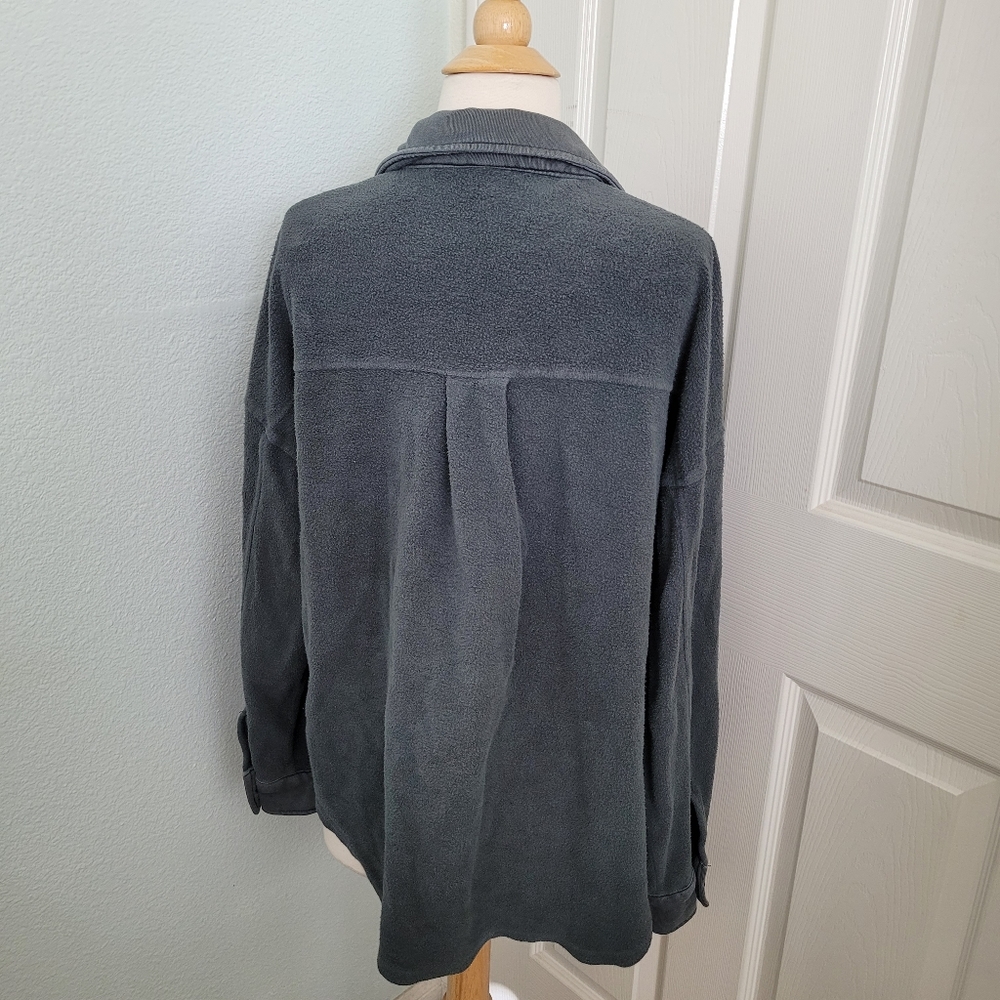 Gray Button-Down Shirt (Thin Shacket) - image 5